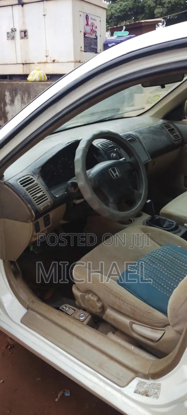 Honda Civic 2002 White