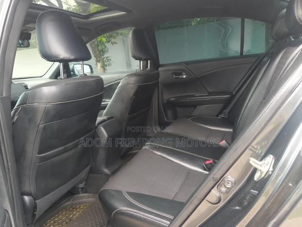 Honda Accord 2016 Gray