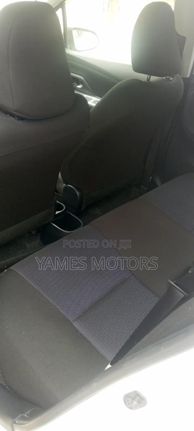 Toyota Vitz 2016 White