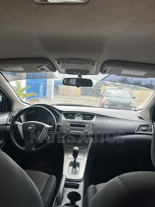 Nissan Sentra S 4dr Sedan (1.8L 4cyl CVT) 2014 Silver