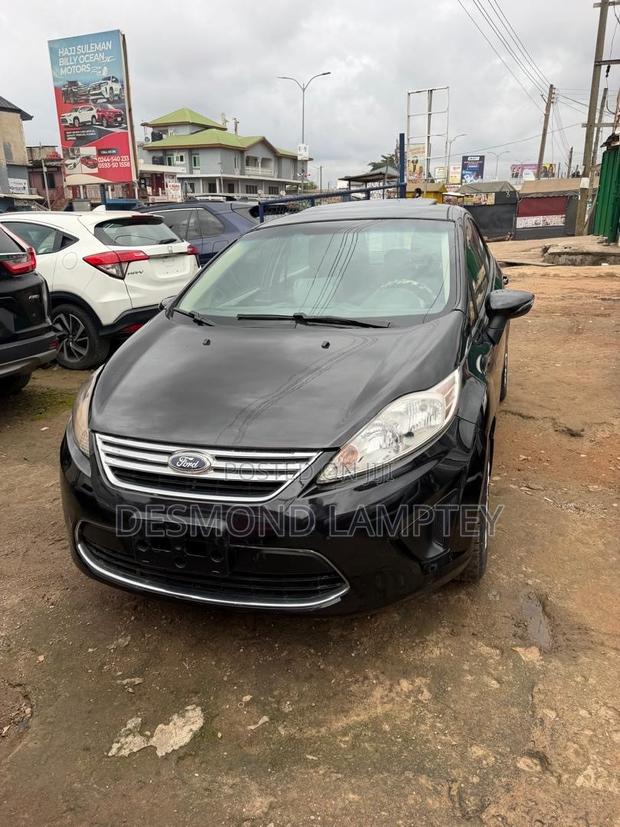 Ford Fiesta 2012 Black