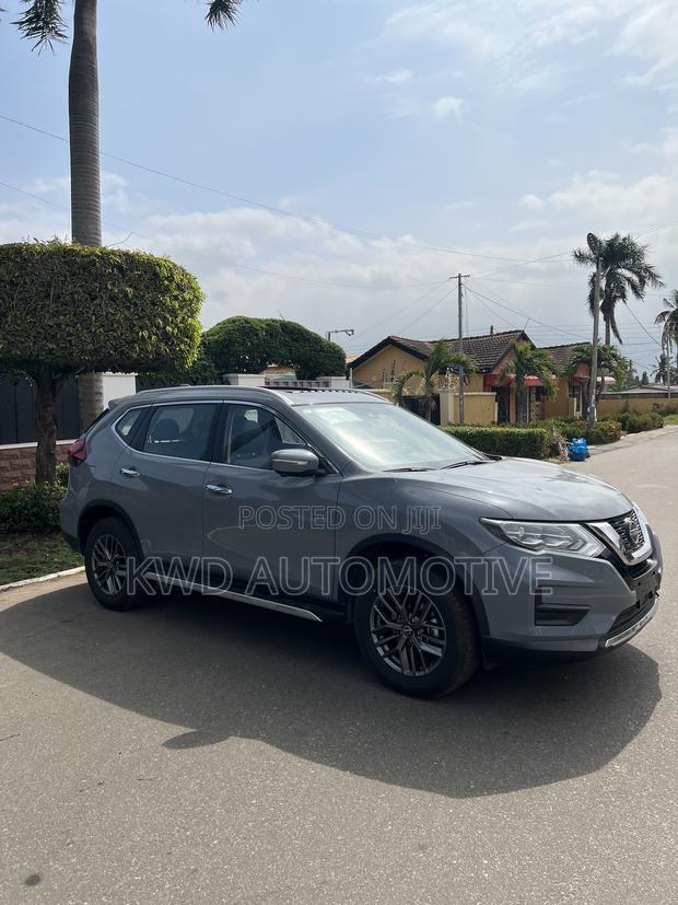 Nissan X-Trail 2025 Gray