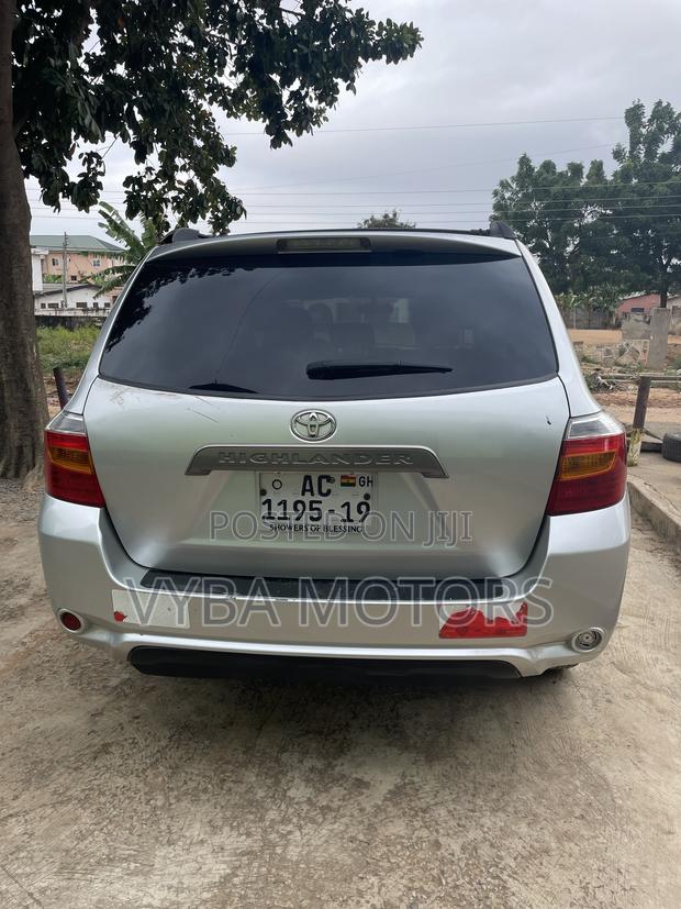 Toyota Highlander 2009 Silver