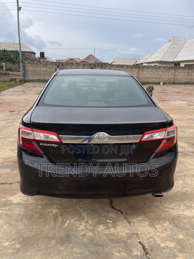 Toyota Camry 2014 Black