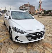 Hyundai Elantra 2018 White for sale