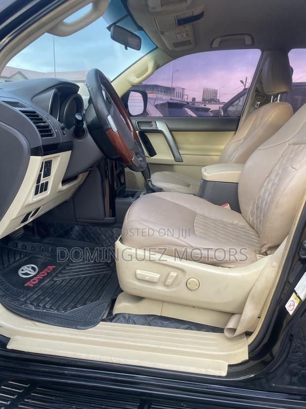 Toyota Land Cruiser Prado 2013 Black
