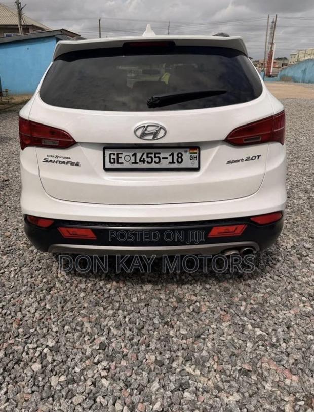 Hyundai Santa Fe 2015 White