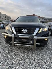 Nissan Pathfinder 2018 Black for sale