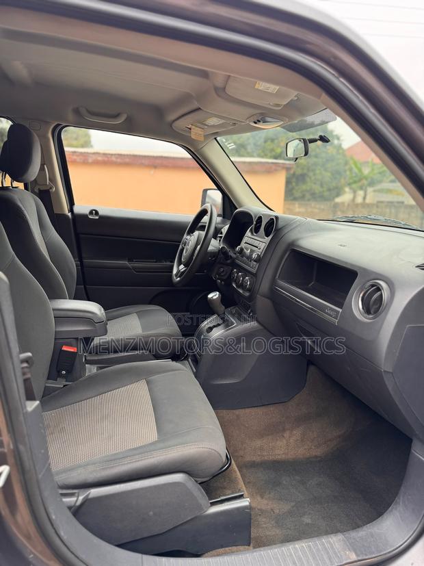 Jeep Patriot Sport 4x4 2016 Black