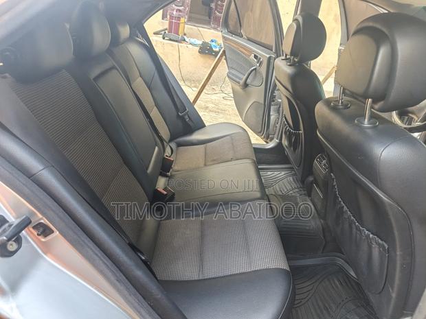 Mercedes-Benz C220 Classic 2001 Silver