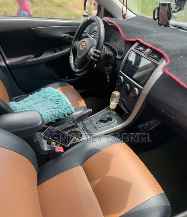 Toyota Corolla 2009 Red