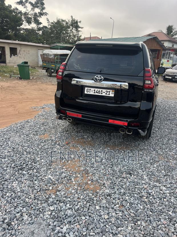 Toyota Land Cruiser Prado 2.7 i 2013 Black