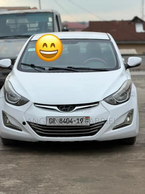 Hyundai Elantra 2013 White