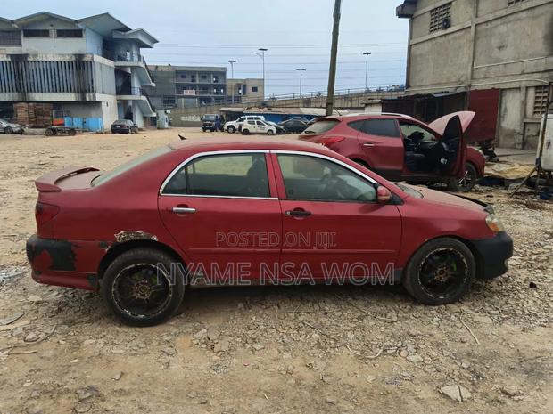 Toyota Corolla 2006 Red