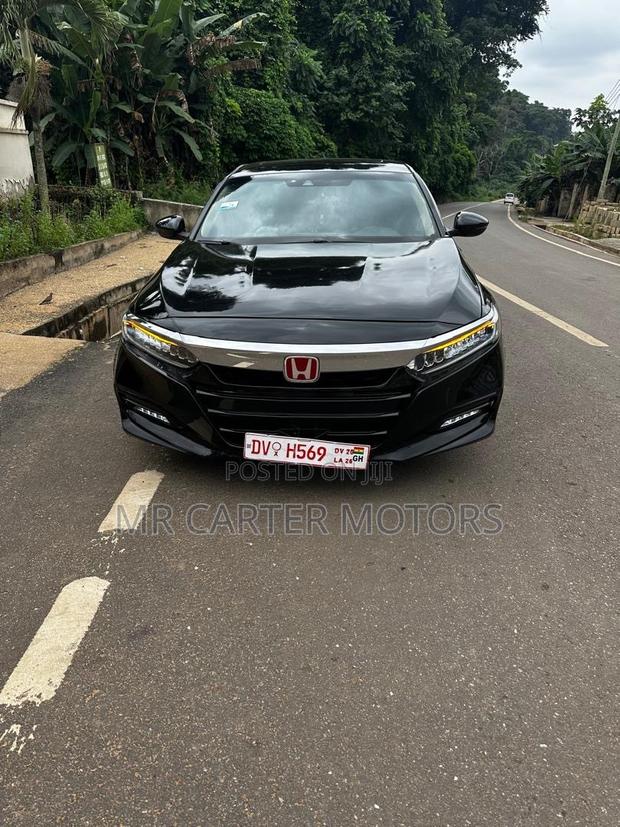 Honda Accord Touring 2.0T 2018 Black