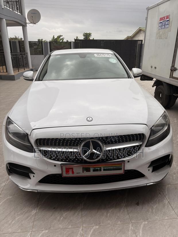 Mercedes-Benz C300 Base Sedan RWD (2.0L 4cyl 7A) 2016 White