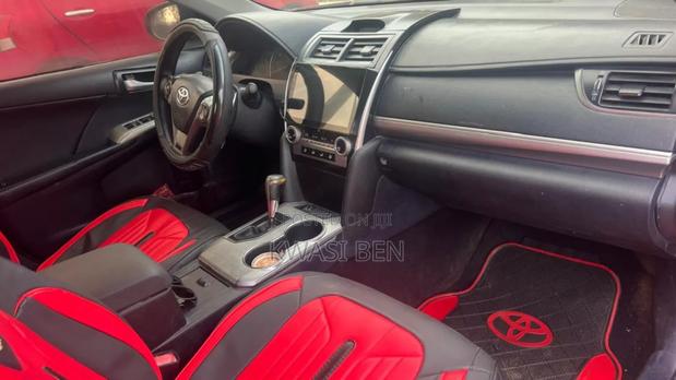 Toyota Camry 2014 Red