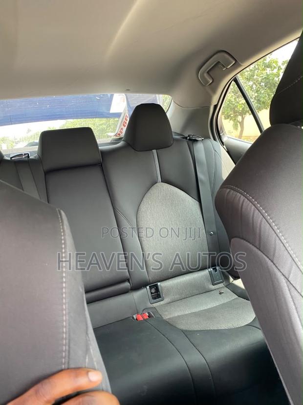 Toyota Camry 2021 Blue