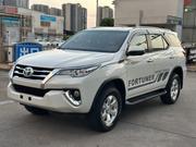 Toyota Fortuner 2.7 AWD 2019 White for sale