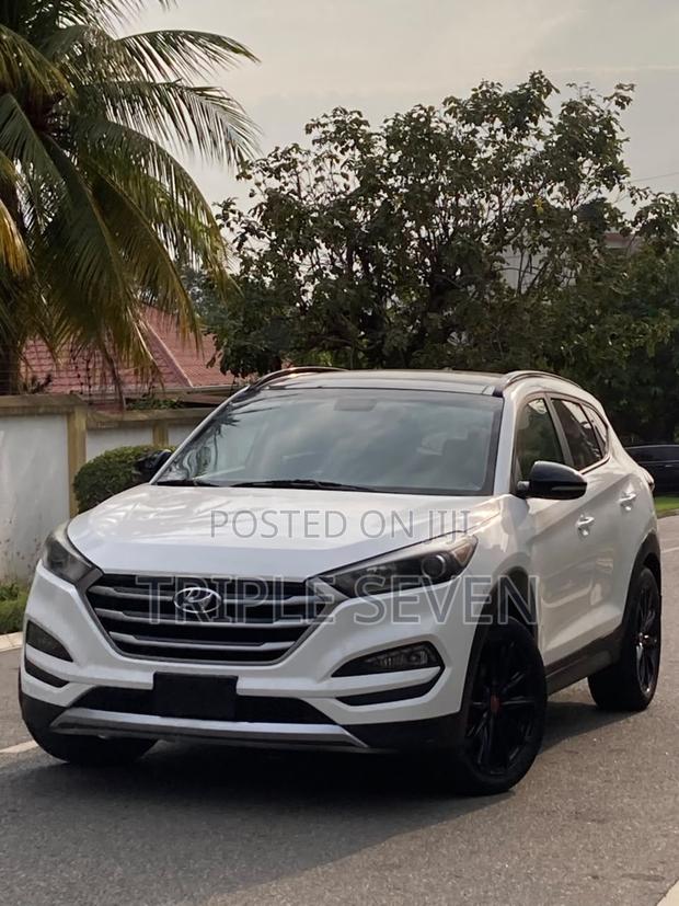 Hyundai Tucson Limited AWD 2017 White