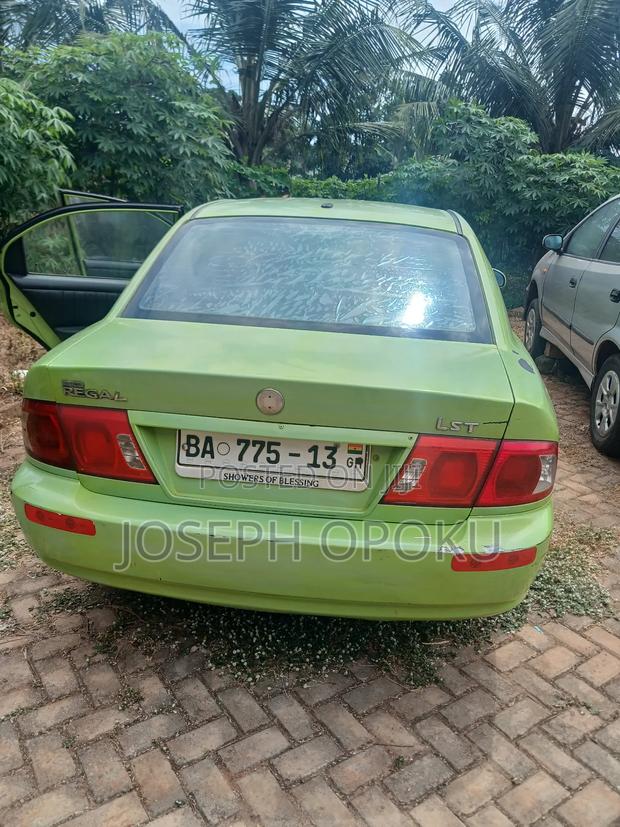 Kia Rondo 2004 Green