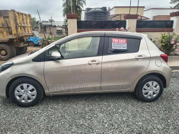 Toyota Vitz 1.3 AWD 3dr 2016 Gold
