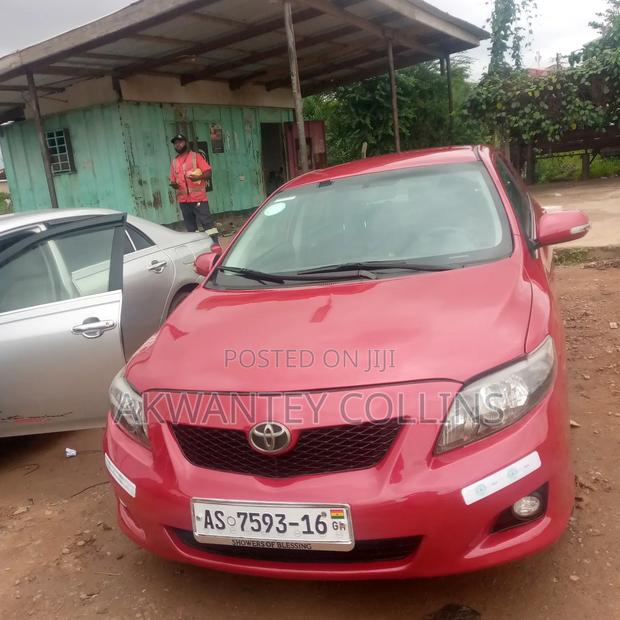 Toyota Corolla 2010 Red