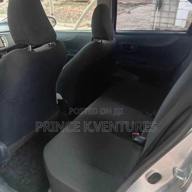 Toyota Vitz 1.3 AWD 3dr 2013 Silver