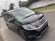 Honda Stepwgn 2014 Maroon for sale