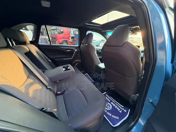 Toyota RAV4 Adventure AWD 2024 Blue