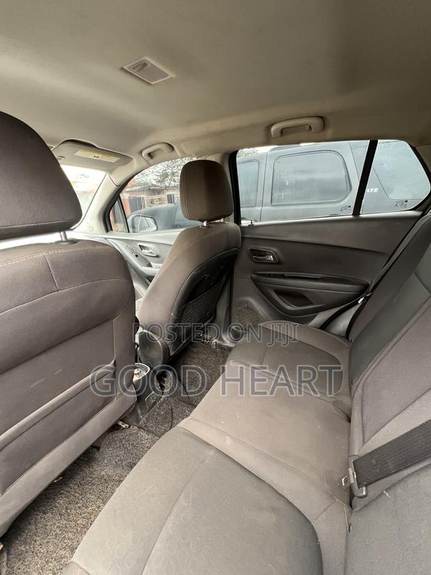 Chevrolet Trax 2017 Silver