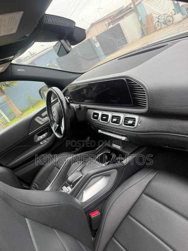 Mercedes-Benz GLS-Class GLS 400d 2022 Black