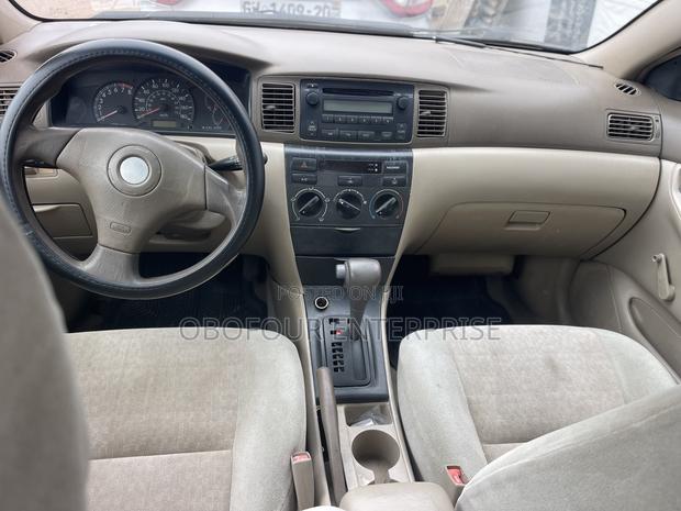 Toyota Corolla LE 2007 Gray
