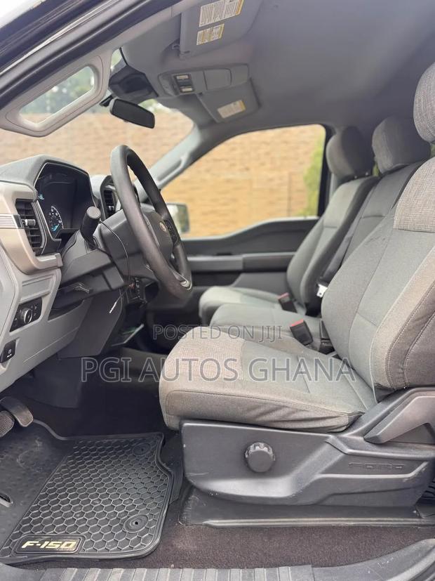 Ford F-150 XLT 2021 Black