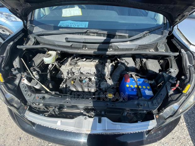 Toyota Voxy ZS 2WD 7-Seater 2013 Black