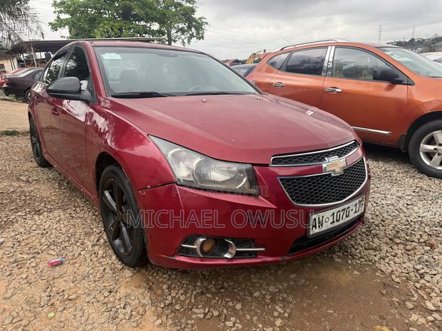 Chevrolet Cruze 2012 Red