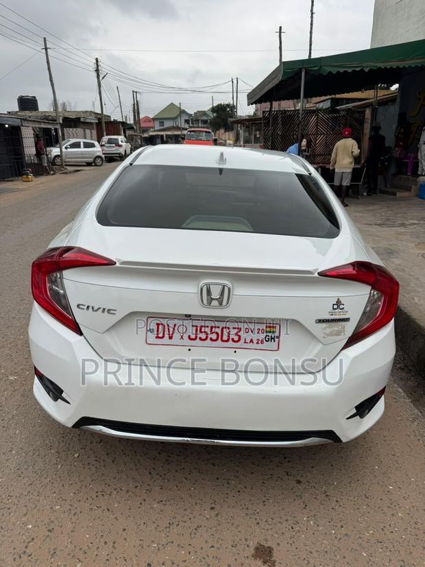Honda Civic Touring Sedan 2019 White