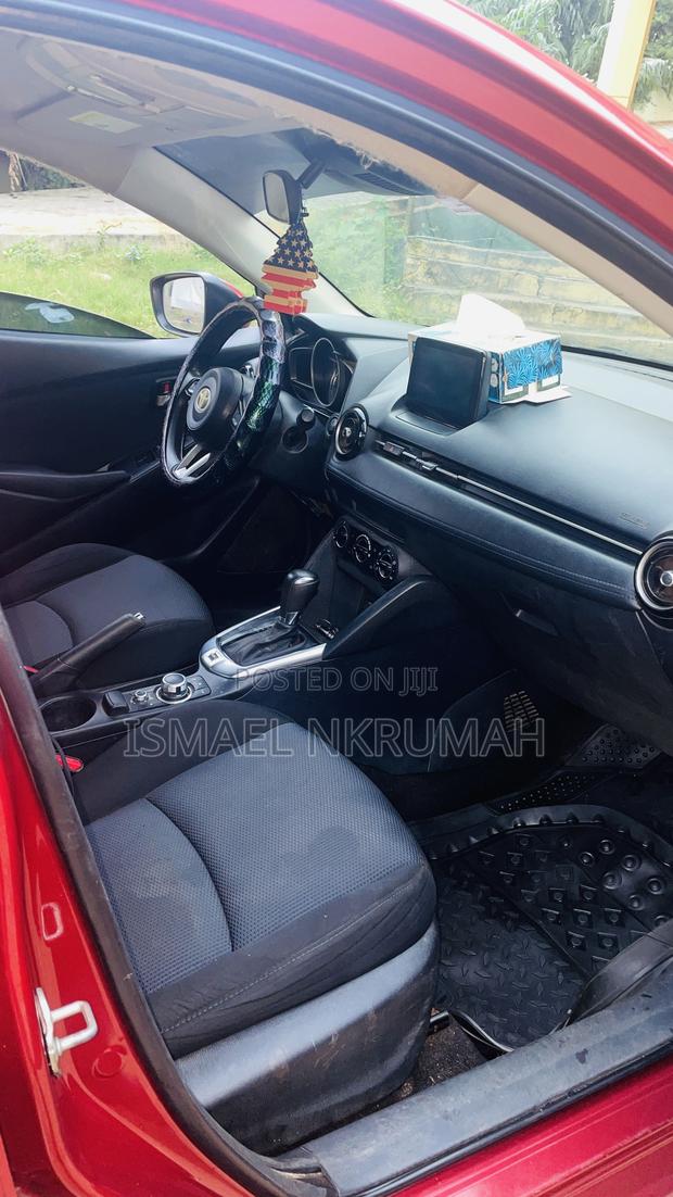 Toyota Yaris 1.5 Sedan L 2020 Red