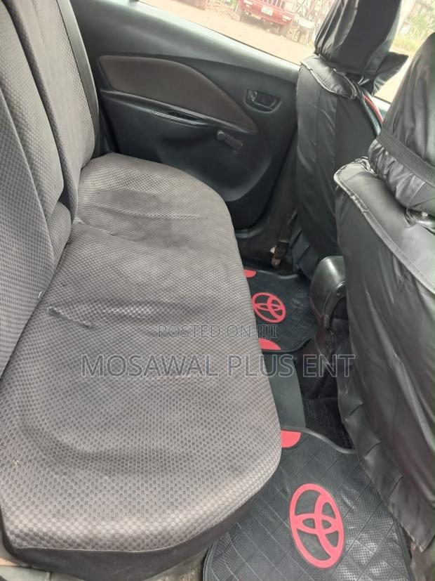 Toyota Yaris 2008 Blue