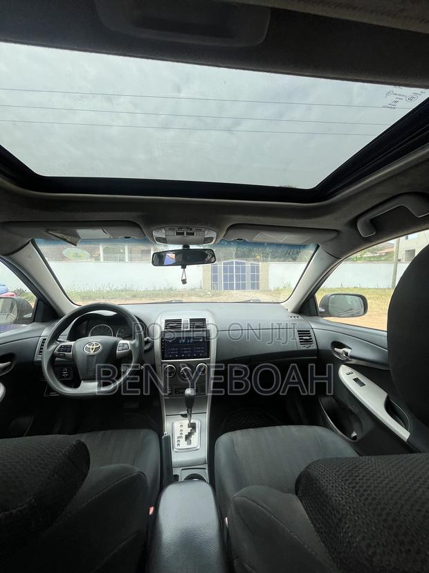 Toyota Corolla S 4dr Sedan (1.8L 4cyl 4A) 2012 Gray
