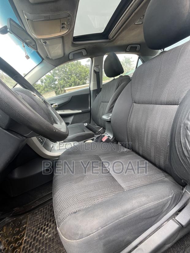 Toyota Corolla S 4dr Sedan (1.8L 4cyl 4A) 2012 Gray
