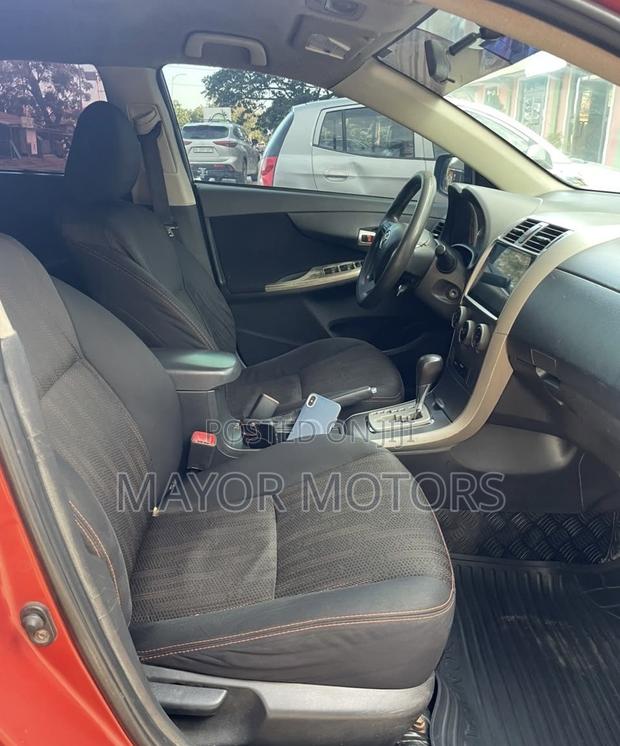 Toyota Corolla S 4dr Sedan (1.8L 4cyl 4A) 2013 Red