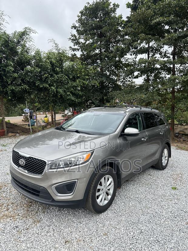 Kia Sorento 2.4L L FWD 2017 Gray