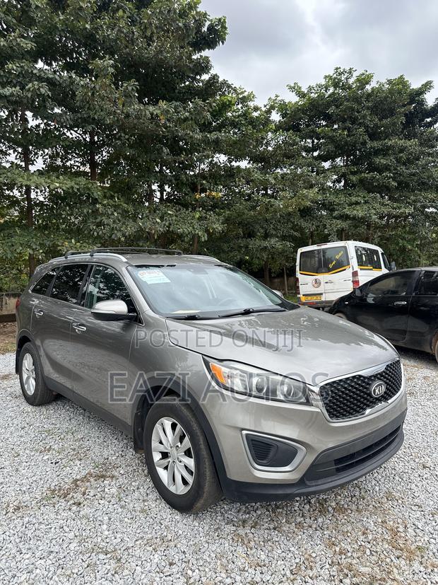 Kia Sorento 2.4L L FWD 2017 Gray