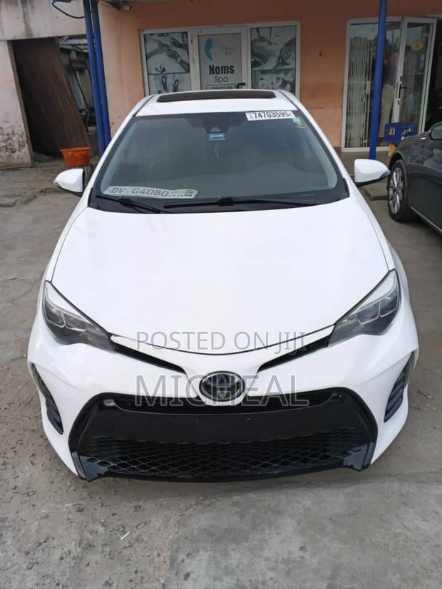 Toyota Corolla 2017 White