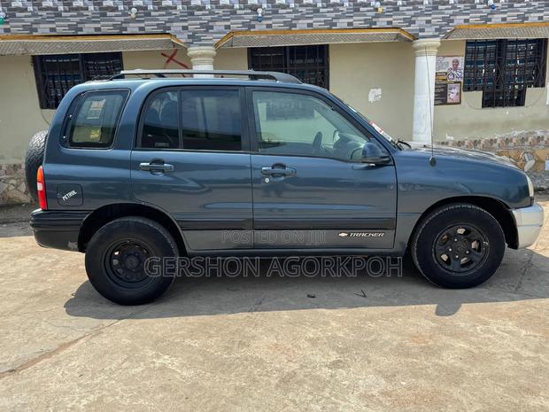 Chevrolet Tracker 2012 Blue