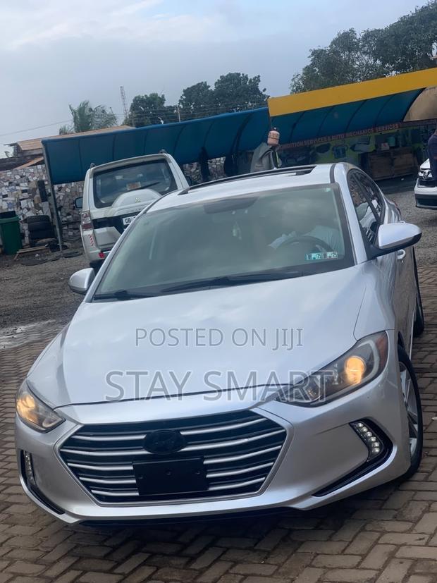 Hyundai Elantra 2018 Gray