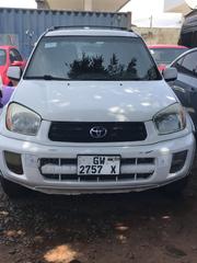 Toyota RAV4 2.0 Automatic 2005 White for sale
