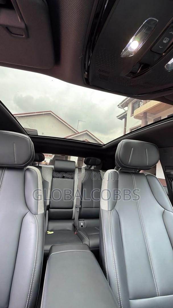 Cadillac Lyriq 2024 White