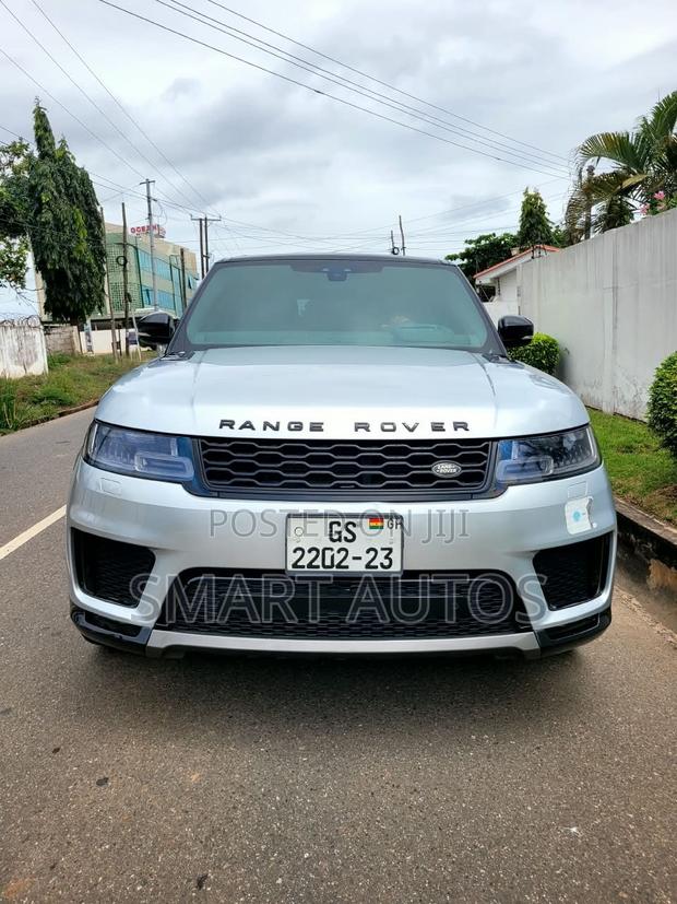 Land Rover Range Rover SWB 2021 Silver